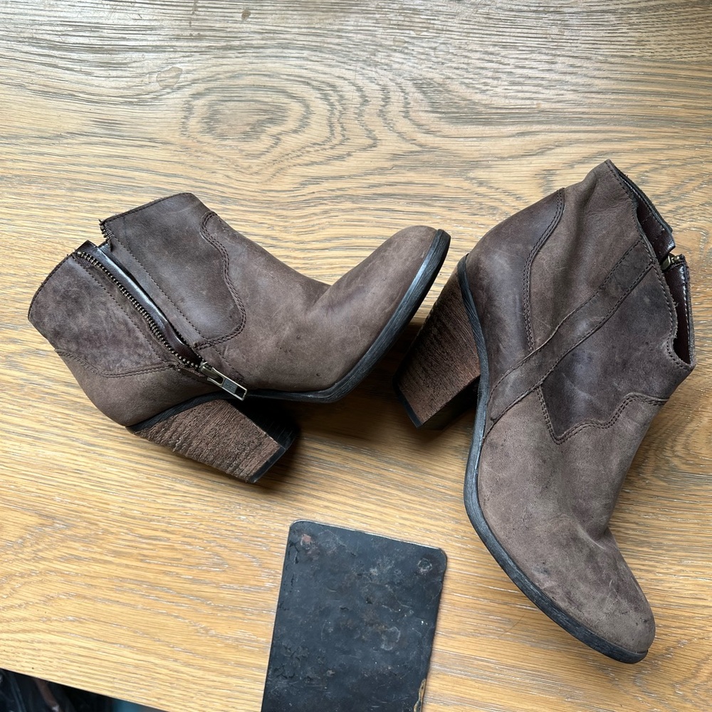 rookie bootie steve madden